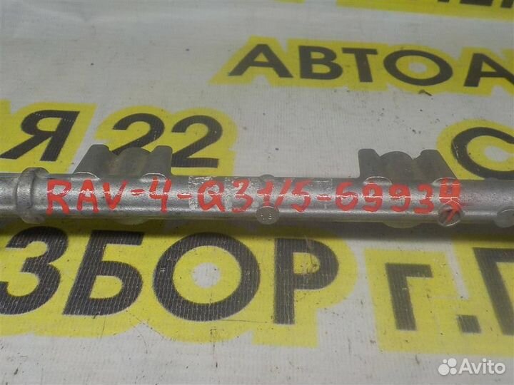 Рейка топливная (рампа) Toyota RAV4 (XA30) 2005-2