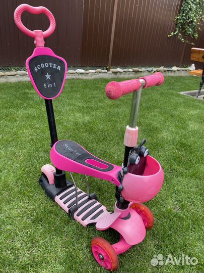 Самокат трехколесный с родительской ручкой 5 в1