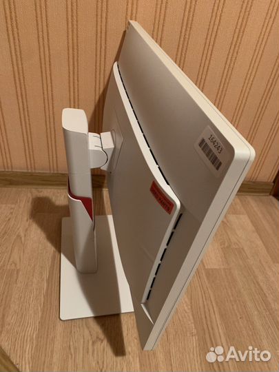 Мониторы 24 и 27