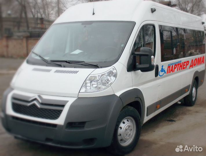 Перевозка лежачих больных и инвалидов