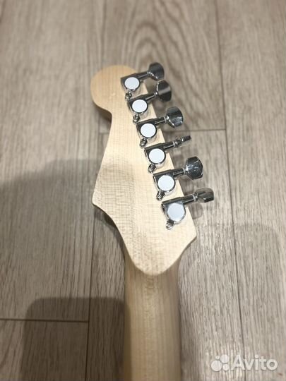 Электрогитара fabio st 200