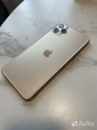 iPhone 11 pro max 256 gb gold