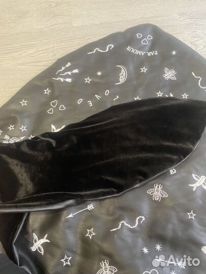 Косынка из экокожи утепленная