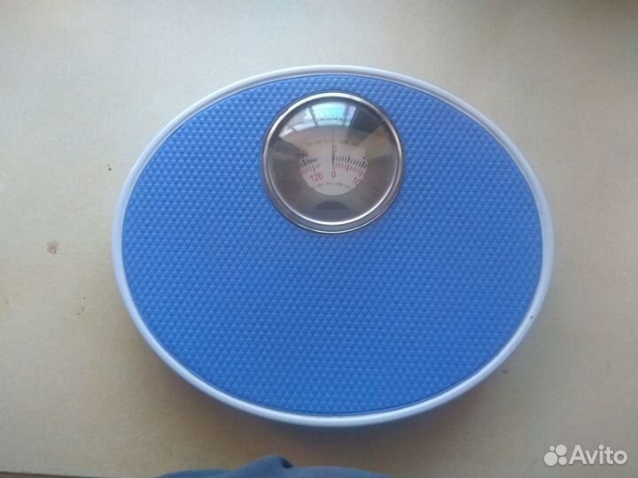 Весы напольные механические новые Scarlett (англия