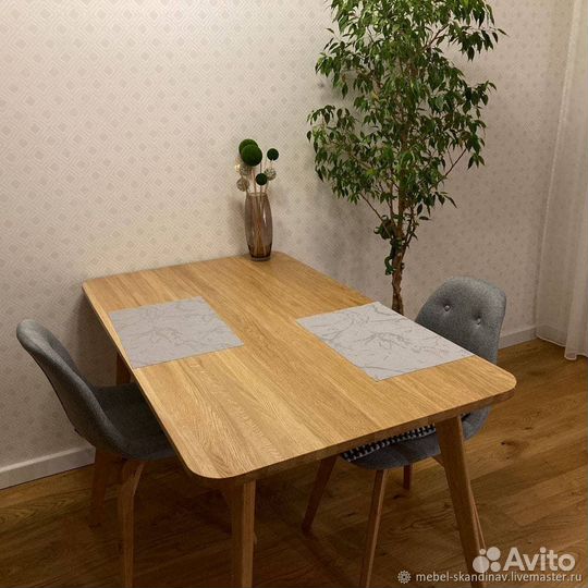 Кухонный стол