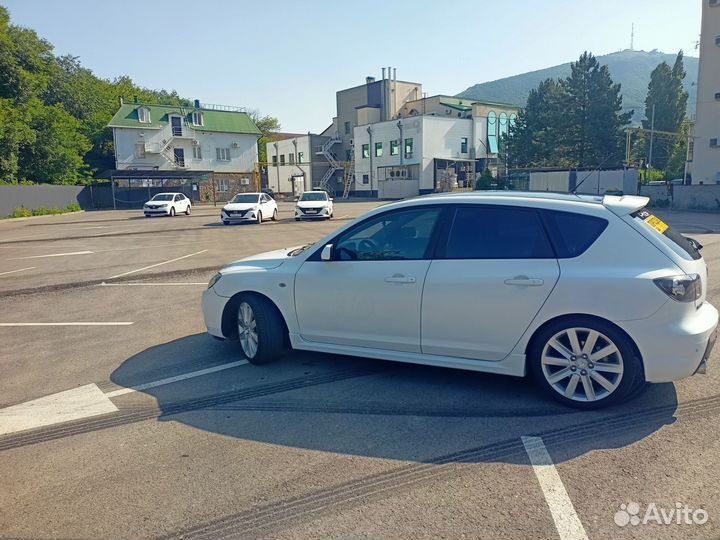 Mazda 3 2.0 МТ, 2007, 356 000 км