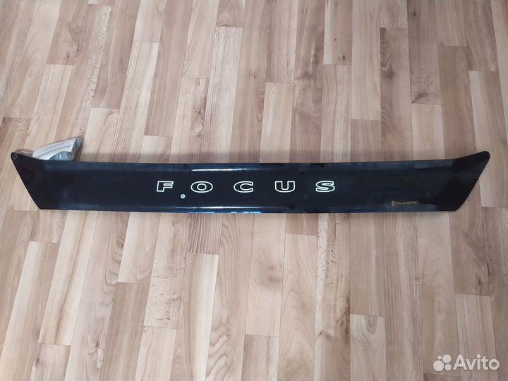 Дефлектор капота Ford