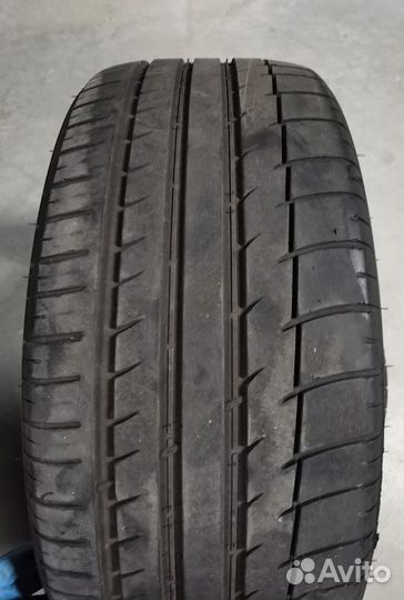 Triangle TH201 Sportex 235/40 R18 95Y