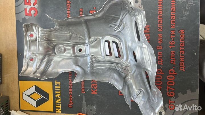 Экран тепловой Renault 298539845R