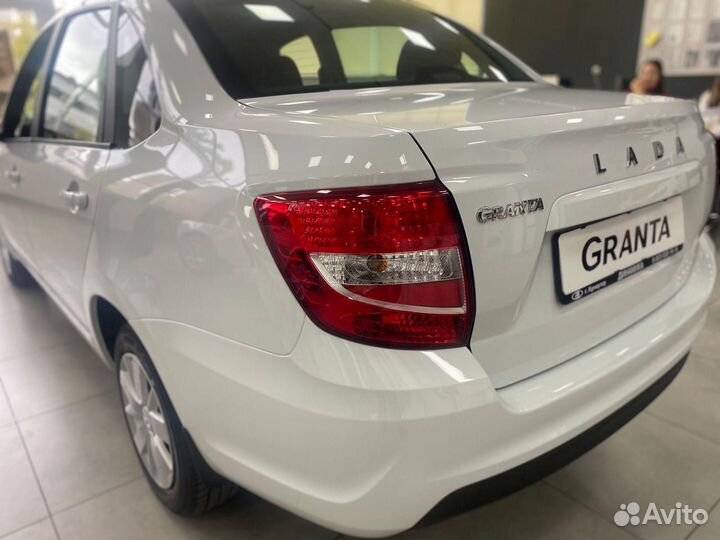 LADA Granta, 2023