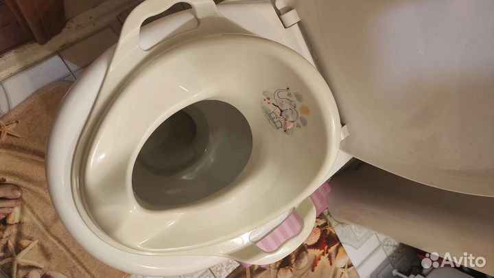 Сиденье на унитаз детское