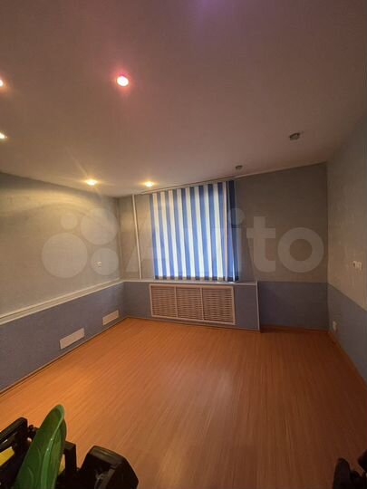 2-к. квартира, 49 м², 1/5 эт.