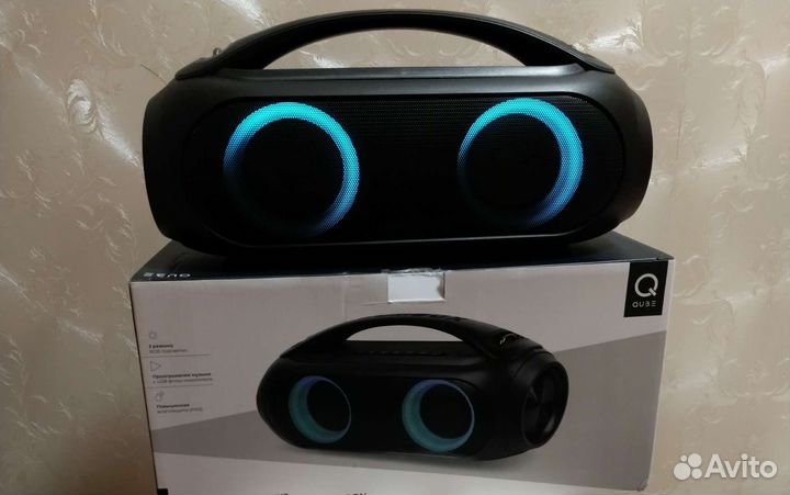 Портативная блютуз колонка новая