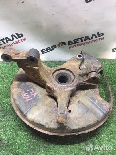 Кулак поворотный передний левый Mazda Cx-7