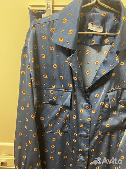 Костюм в пижамном стиле шелковый