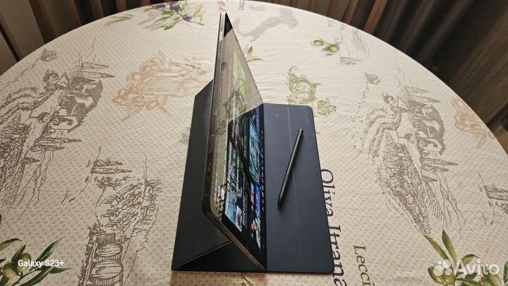 Samsung Galaxy tab s8 plus