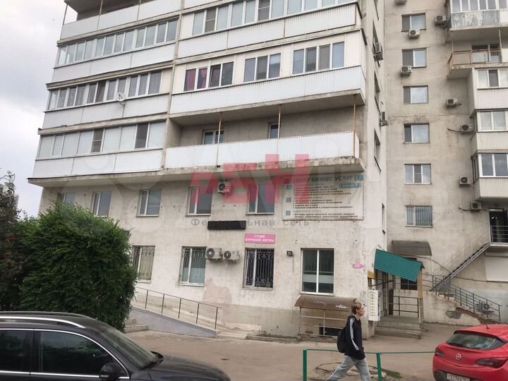 Сдам офисное помещение, 178.4 м²