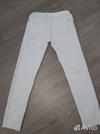 Джинсы женские mango