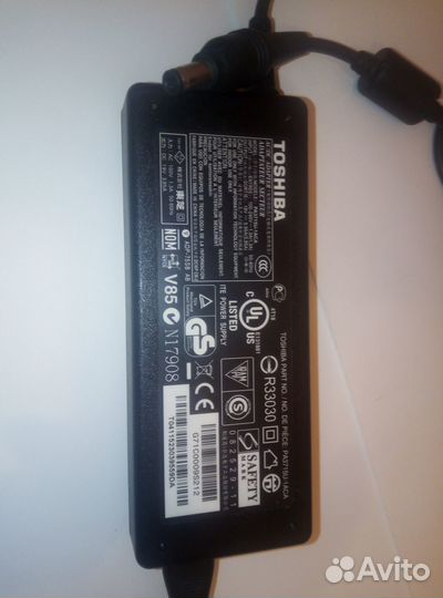 Зарядники для ноутбуков