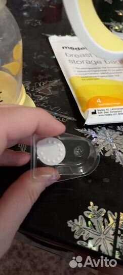 Молокоотсос medela ручной