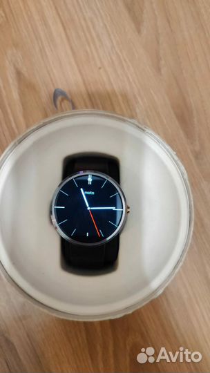 Motorola Moto 360 1rd Gen смарт часы