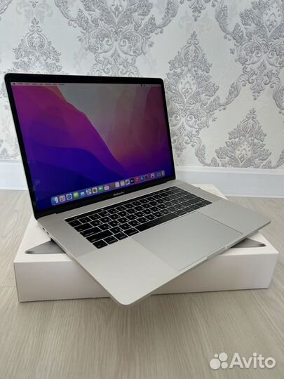 MacBook Pro 15 2019 Core i9 32Gb 2Tb Silver 4цикла