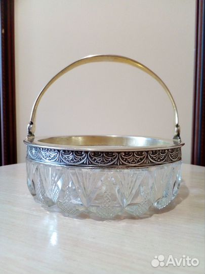 Старинная конфетница, серебро 875 проба с головой