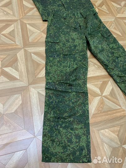 Камуфляжный костюм