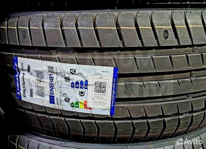 Triangle EffeXSport TH202 215/45 R17 91Y