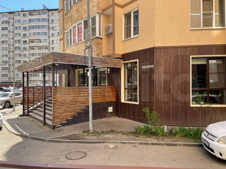 Коммерческое помещение (ремонт, мебель), 275 м²
