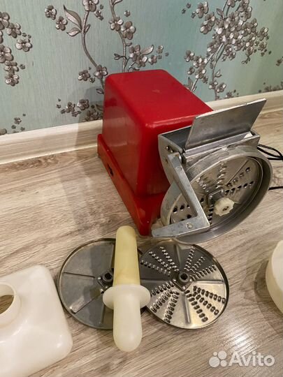 Мясорубка электрическая СССР