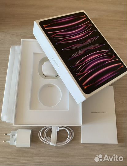 Apple iPad Pro (2022), 11 дюймов, 256G/темно-серый