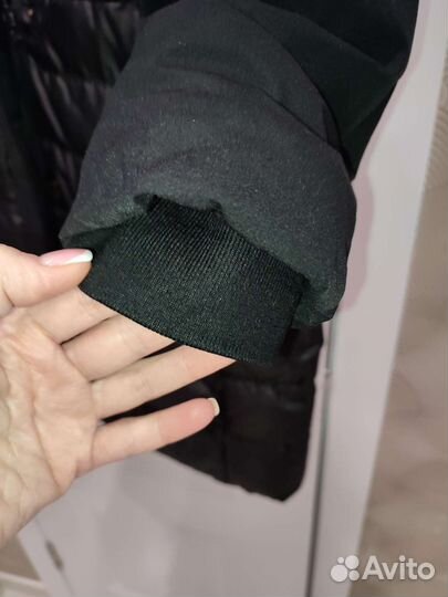 Пуховик женский р.42