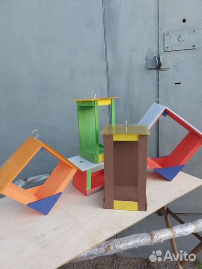 Скворечники,кормушки