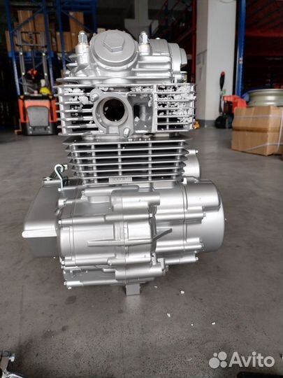 Двигатель 175FMN 24сил 300 куб баланс вал 6 ступ
