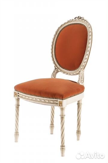 Мягкий мебельный гарнитур для гостиной антиквариат