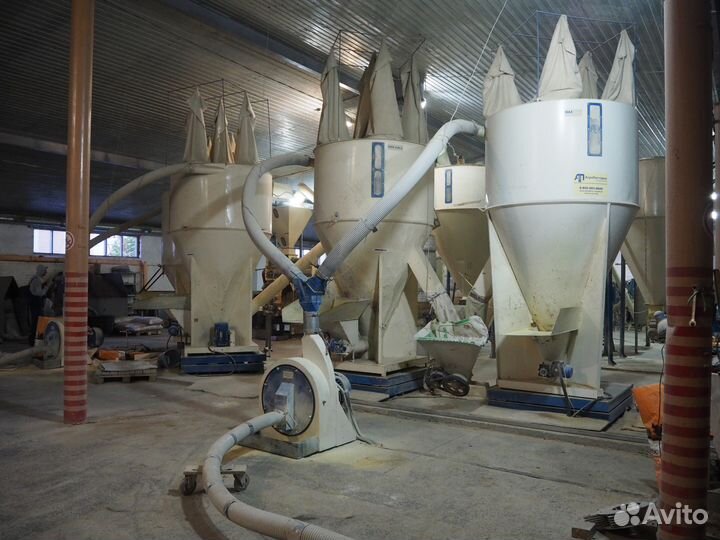 Смеситель для комбикорма