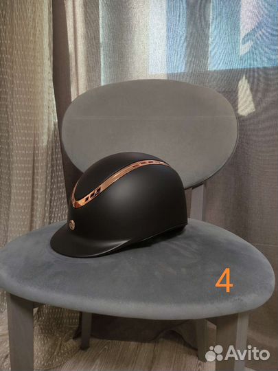 Шлем для конного спорта