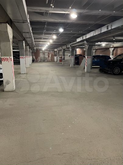 Машиноместо, 17 м²