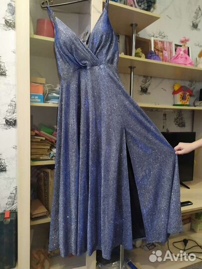 Вечернее платье