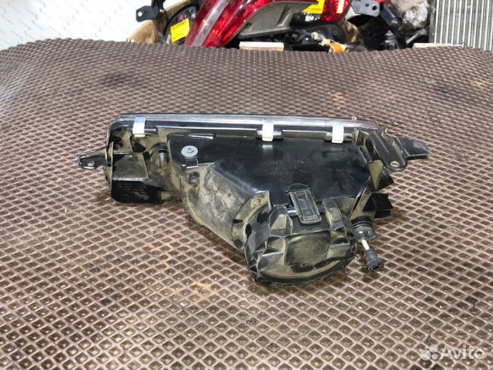 Фара правая Opel Vectra A - 1988-1985