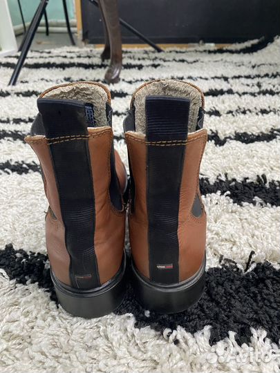 Ботинки женские