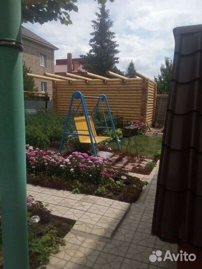 Бригада строителей