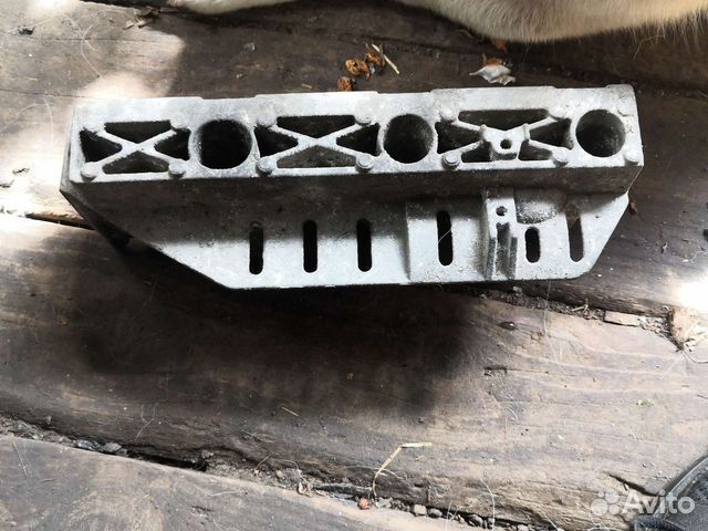 Кронштейн впускного Коллектора рено лагуна 2