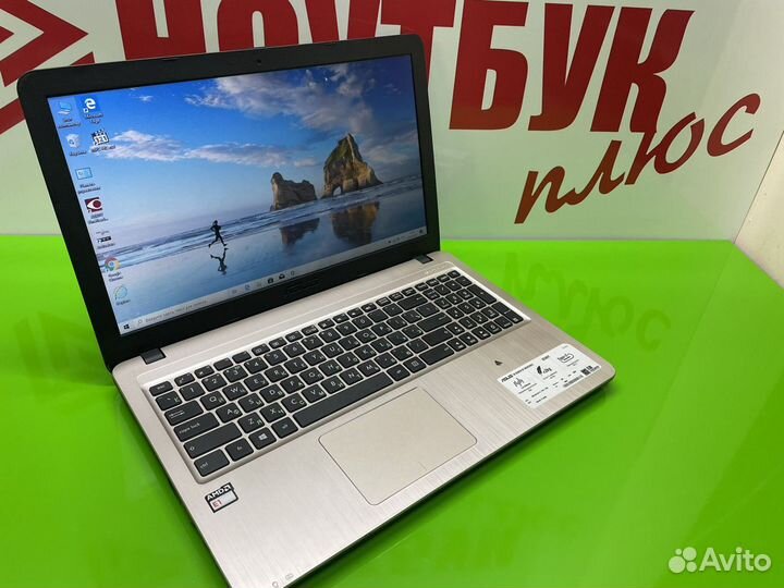Ноутбук asus