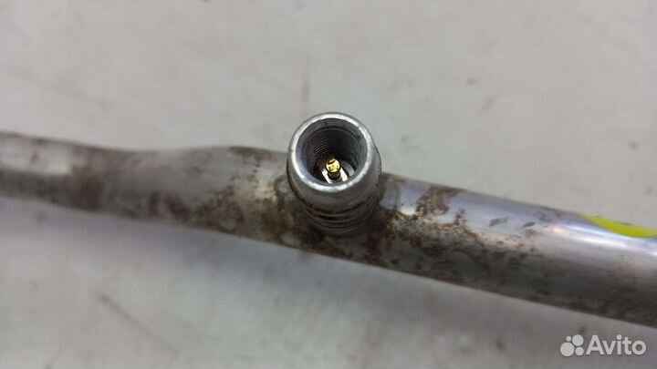 Шланг кондиционера Volkswagen Tiguan 2