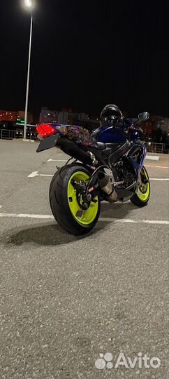 Suzuki gsx-r 750