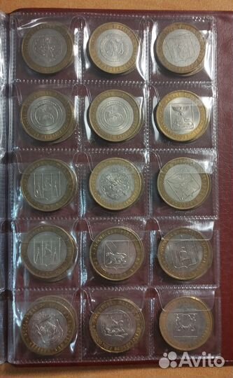 150 монет биметалл в альбоме