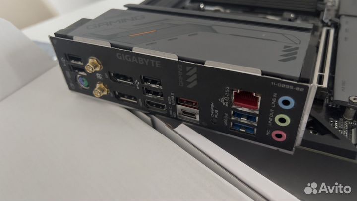 Материнская плата Gigabyte B650M Gaming X AX