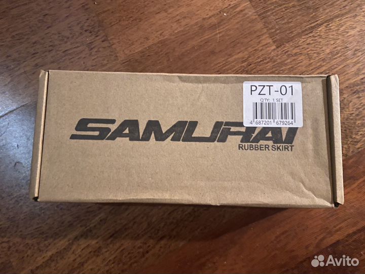 Губа samurai на бампер автомобиля матовая